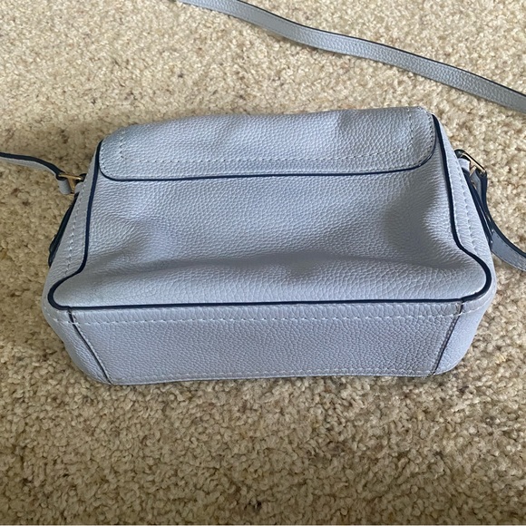 Marc Jacobs Mini groove leather bag gently used - Picture 9 of 9